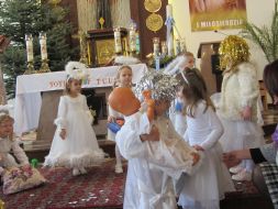 Jasełka w kościele GrII