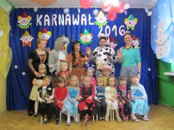 Bal karnawałowy