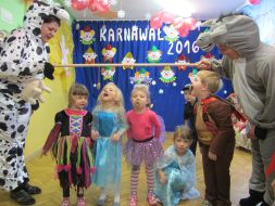 Bal karnawałowy