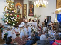 JASEŁKA W KOŚCIELE 