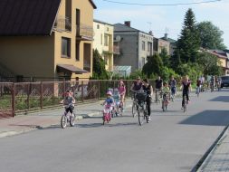 A koła rowerów kręcą się... 