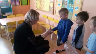 SPOTKANIE Z KOSMETYCZKĄ