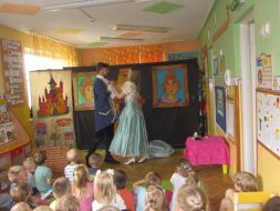 Teatr Pod Jabłonią - KOPCIUSZEK