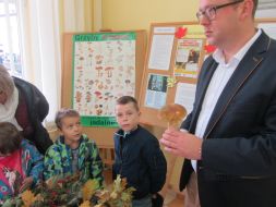 Wycieczka na wystawę grzybów 