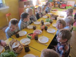 WITAMINOWE ŚNIADANIE