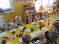 WITAMINOWE ŚNIADANIE