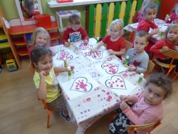 KOLOROWY TYDZIEŃ W PRZEDSZKOLU 