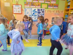 KOLOROWY TYDZIEŃ W PRZEDSZKOLU 