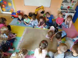 KOLOROWY TYDZIEŃ W PRZEDSZKOLU 