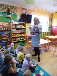 SPOTKANIE Z PANIĄ Z BIBLIOTEKI 
