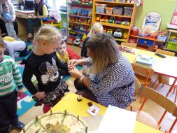 SPOTKANIE Z PANIĄ Z BIBLIOTEKI 