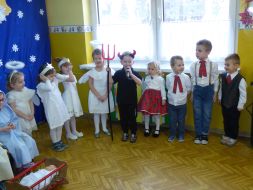 DZIEŃ BABCI I DZIADKA