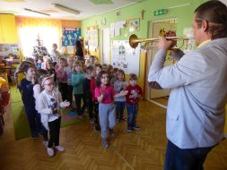 PODRÓŻUJĄCA FILHARMONIA