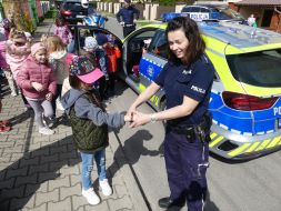 WIZYTA POLICJANTÓW W PRZEDSZKOLU 