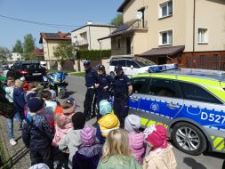 WIZYTA POLICJANTÓW W PRZEDSZKOLU 