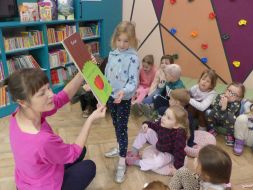 Wizyta w Miejskiej Bibliotece Publicznej - Nowy Horyzont 