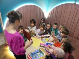 Wizyta w Miejskiej Bibliotece Publicznej - Nowy Horyzont 