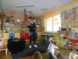 POKAZ BANIEK MYDLANYCH 