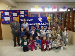 DZIEŃ OTWARTY W SZKOLE PODSTAWOWEJ NR 4 w KRAŚNIKU   