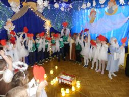 DZIEŃ BABCI I DZIADKA GRUPA II  