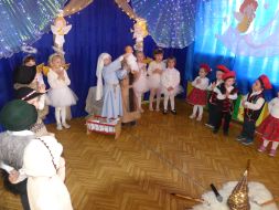 DZIEŃ BABCI I DZIADKA GRUPA I  