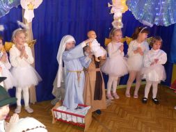 DZIEŃ BABCI I DZIADKA GRUPA I  