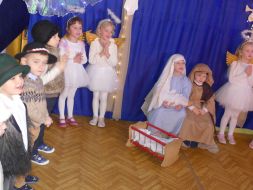 DZIEŃ BABCI I DZIADKA GRUPA I  