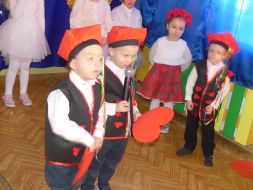 DZIEŃ BABCI I DZIADKA GRUPA I  