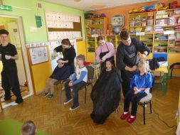 WARSZTATY FRYZJERSKIE ORAZ KUCHARSKIE  