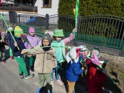 ZIELONY BAL – PRZEDSZKOLAKI WITAJĄ WIOSNĘ   
