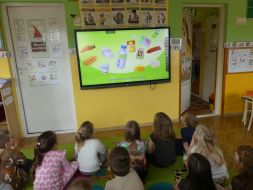 SKĄD SIĘ BIORĄ PRODUKTY EKOLOGICZNE ?  