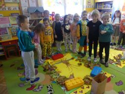  MALI WIELCY ODKRYWCY 