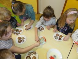 ŚWIĄTECZNE PIERNICZKI W GR I i GR II 