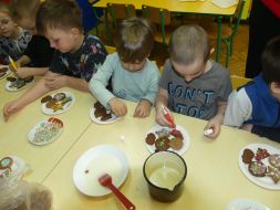 ŚWIĄTECZNE PIERNICZKI W GR I i GR II 