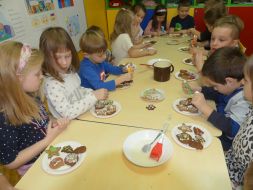 ŚWIĄTECZNE PIERNICZKI W GR I i GR II 