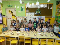 ŚWIĄTECZNE PIERNICZKI W GR I i GR II 