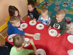 ŚWIĄTECZNE PIERNICZKI W GR I i GR II 