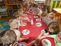 ŚWIĄTECZNE PIERNICZKI W GR I i GR II 