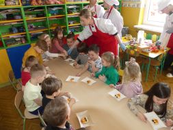  WARSZTATY KREATYWNE DLA PRZEDSZKOLAKÓW 
