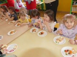  WARSZTATY KREATYWNE DLA PRZEDSZKOLAKÓW 