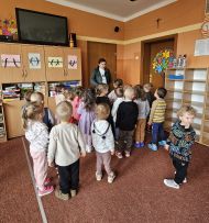  Z KSIĄŻKĄ ZA PAN BRAT